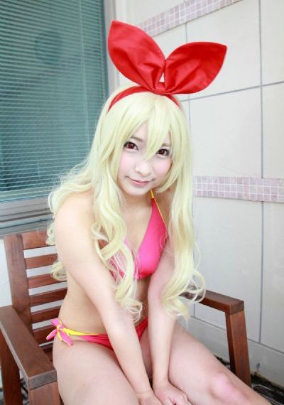 国产美女写真易阳02_720全集在线观看