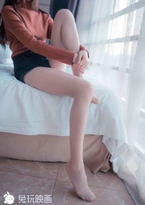 日韩美女搞b_DVD视频大全